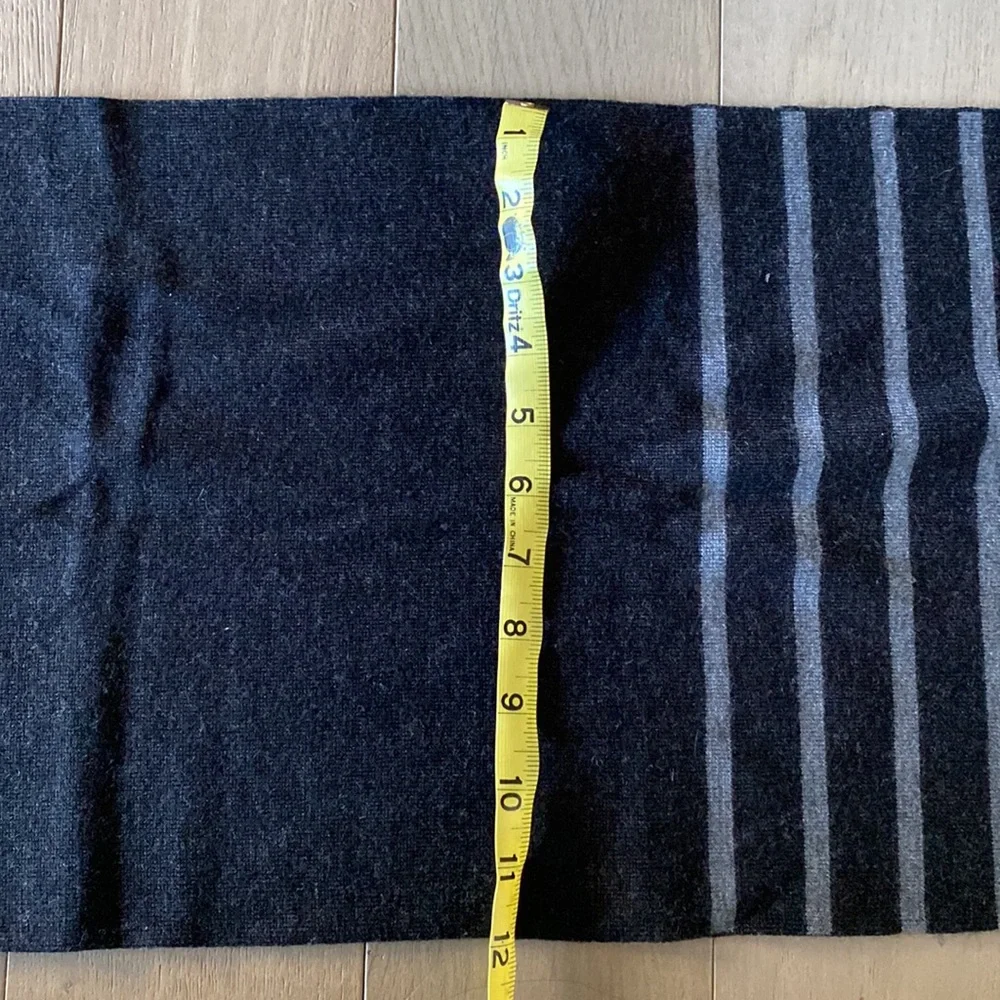 Banana Republic Reversible Scarf